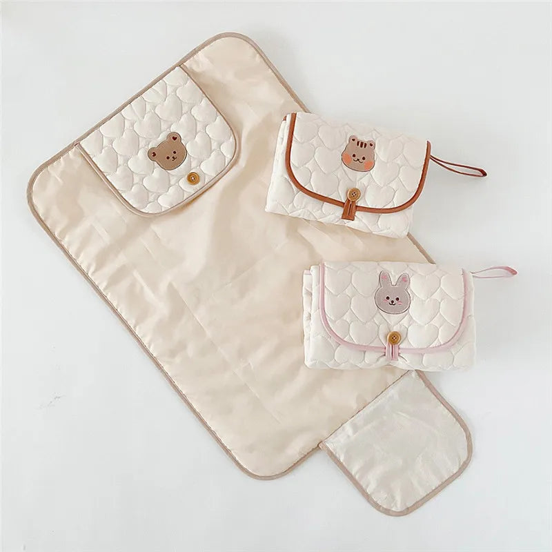 « RILEY » Foldable diaper changer